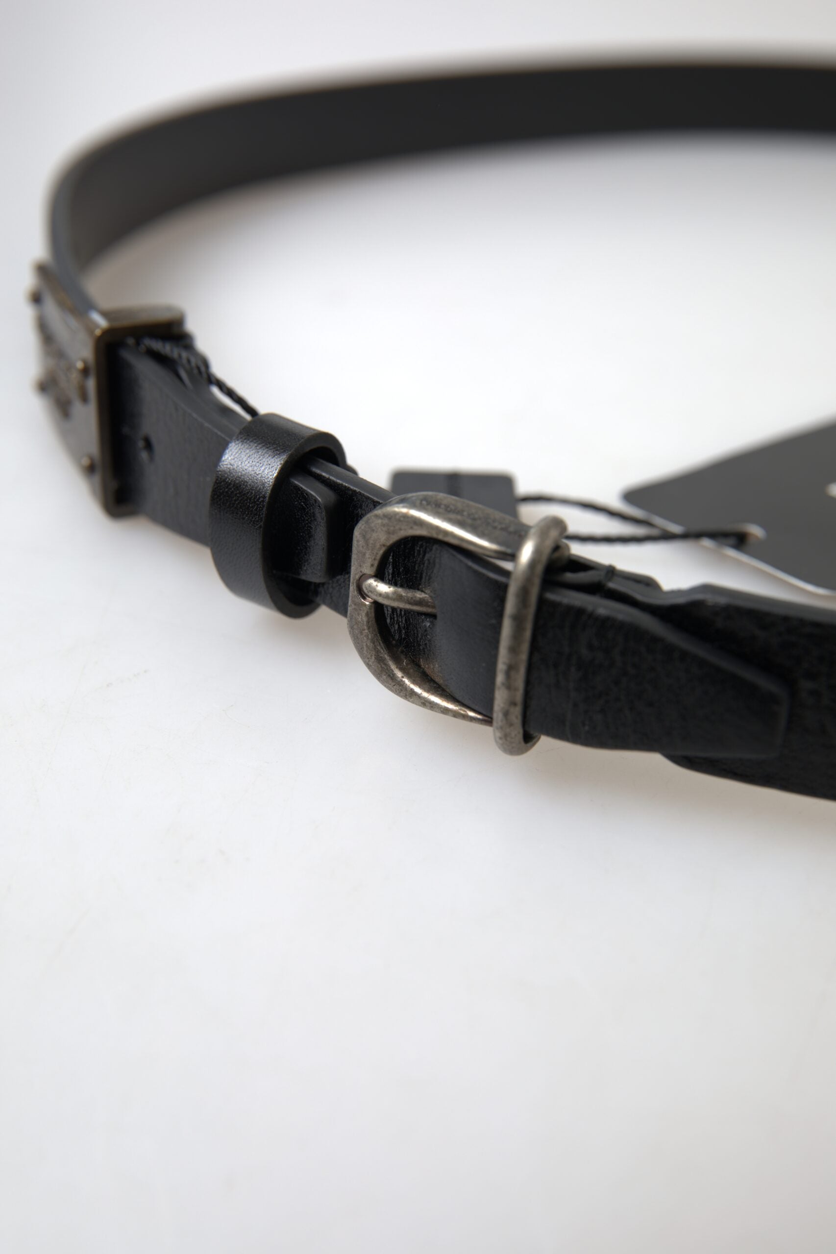 Dolce & Gabbana Elegant Black Leather Belt - Metal Buckle Closure