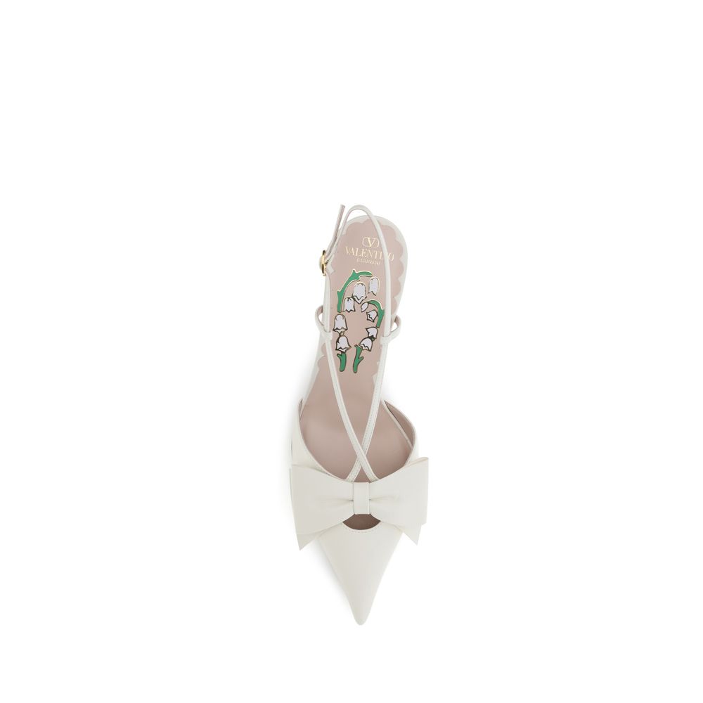 Valentino Garavani White Calf Leather Bos Taurus Pumps