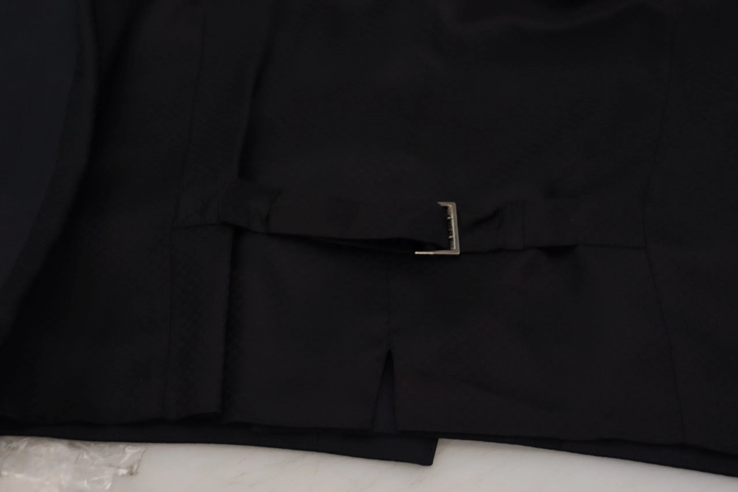 Dolce & Gabbana Formal Vests IT50 | L Dolce & Gabbana Elegant Black Single Breasted Dress Vest