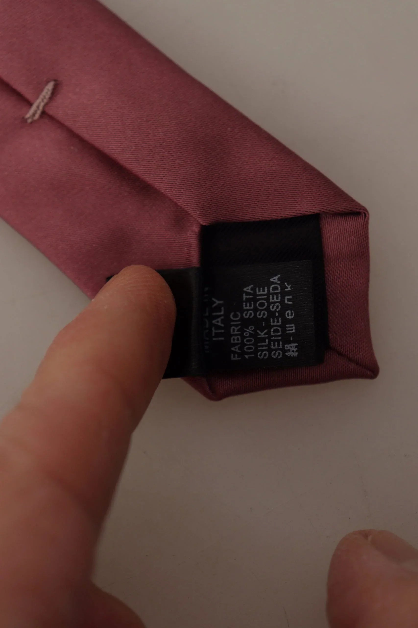 Dolce & Gabbana Neck Ties Dolce & Gabbana Elegant Pink Silk Bow Tie