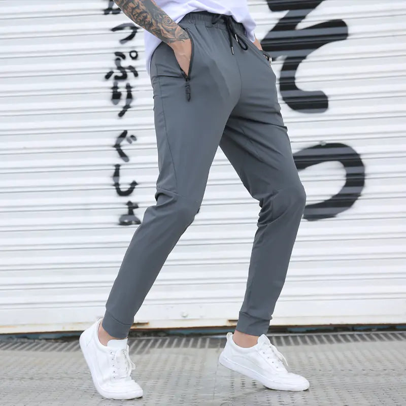 Men's Jogging Pants: Jog Ease